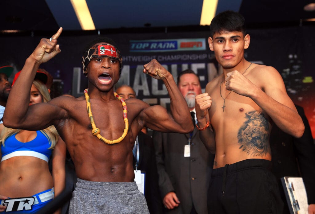 Doboe Navarrete pose