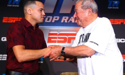 Robeisy Ramirez Bob Arum shake hands