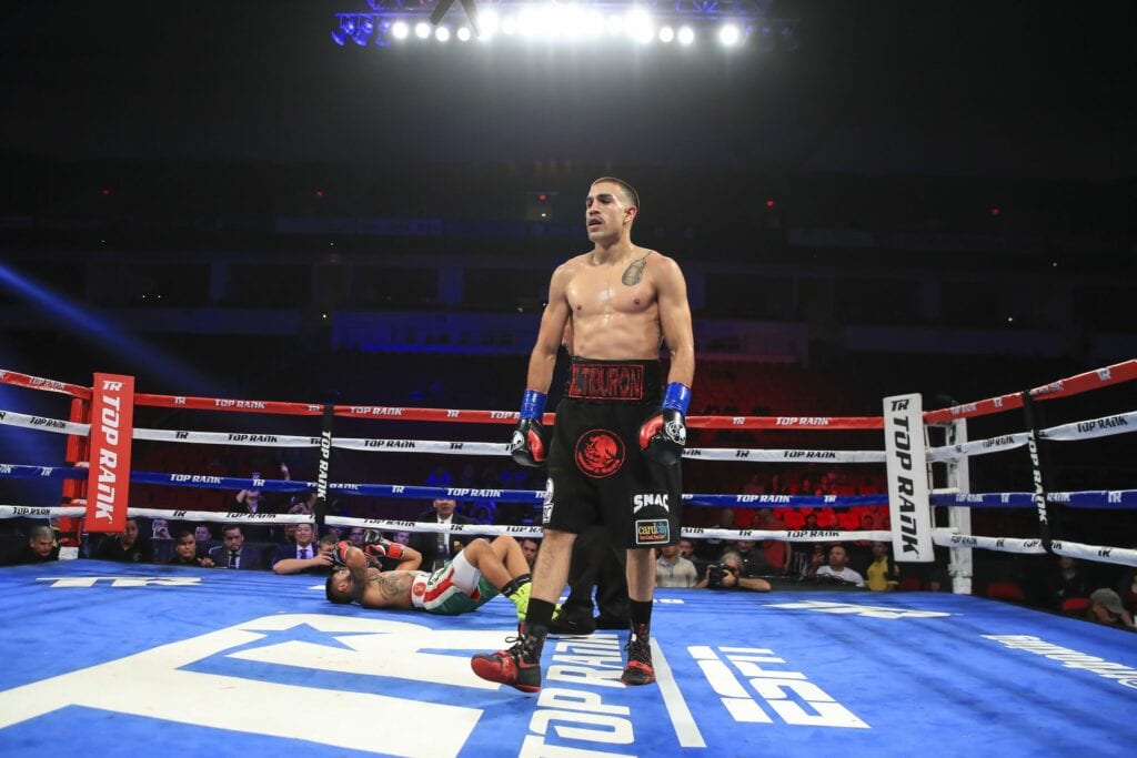 171111 Andy Vences 11 11 17 Fight0027