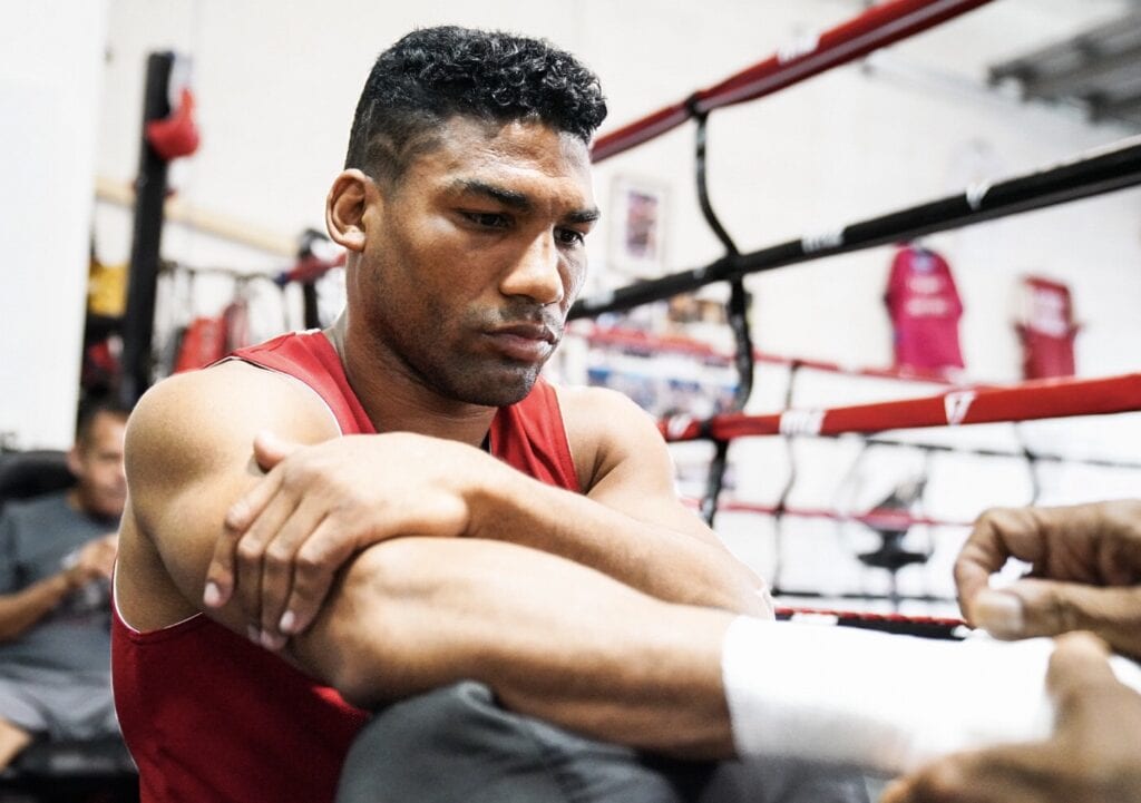 Yuriorkis Gamboa Out Of Colbert Bout Due To Injury Big Fight Weekend