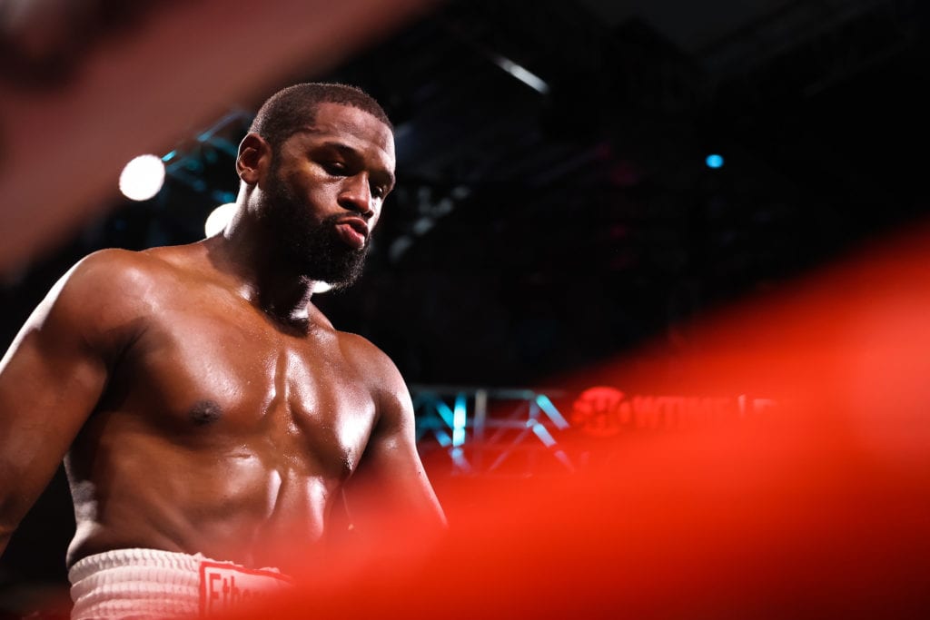 Floyd Mayweather Signs On For Another Exhibition