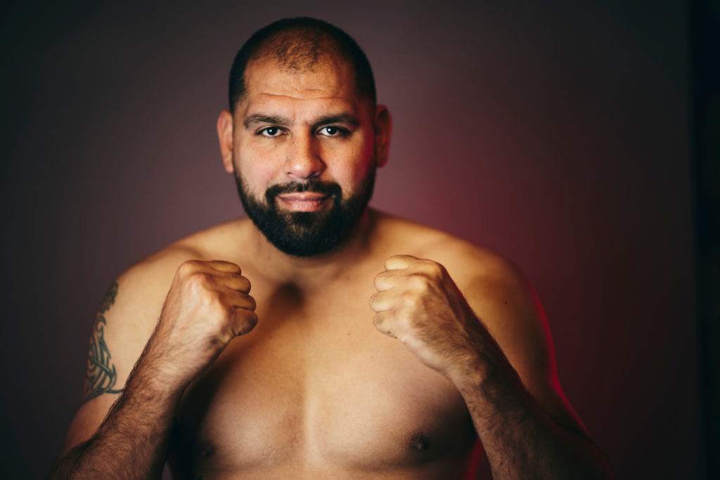 Eric Molina Looks To Stop Alen Babic