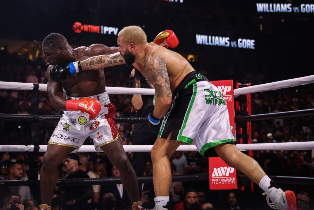 Frank Gore to fight Deron Williams on Paul vs. Fury undercard