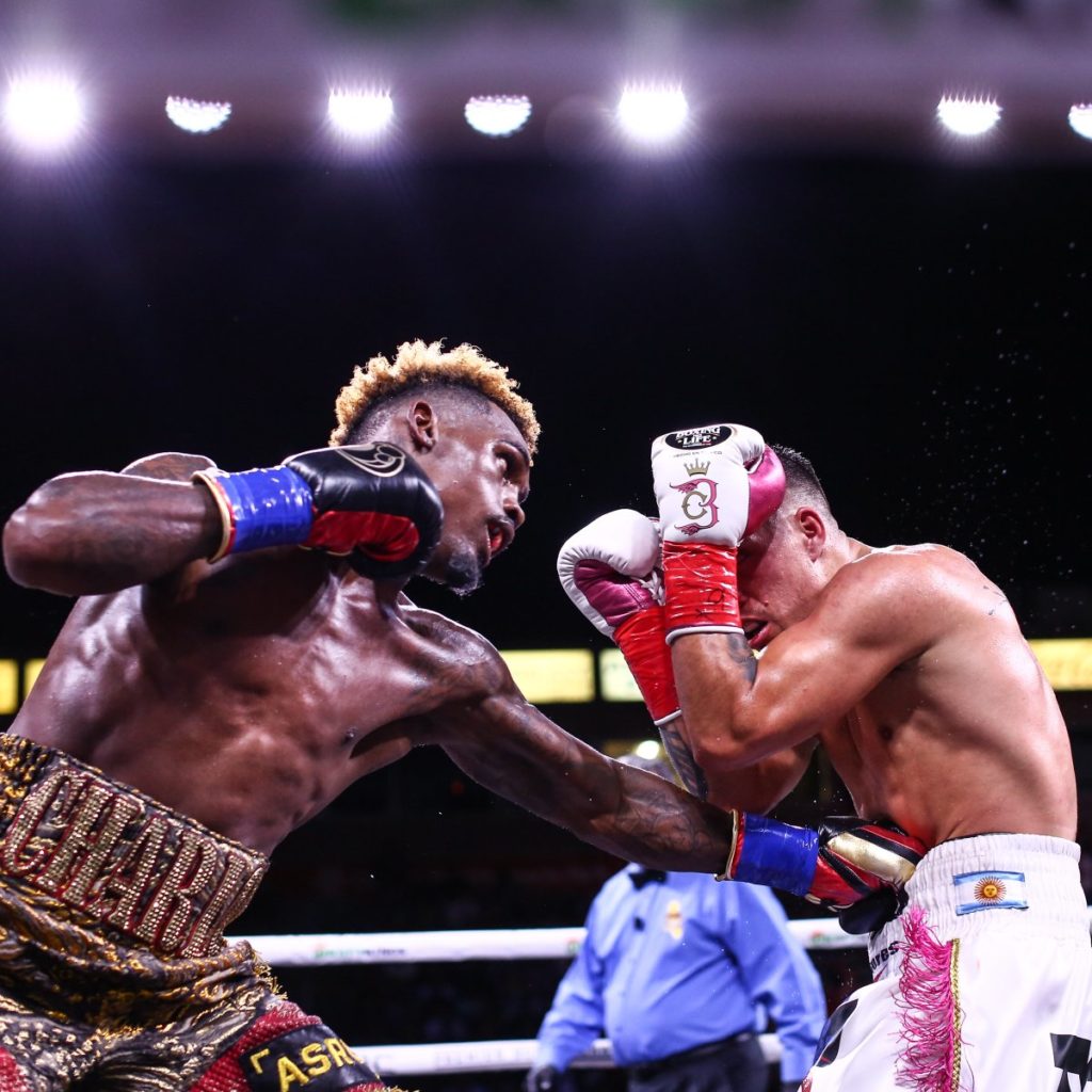 Jermell Charlo Knocks Out Castano To Become Undisputed