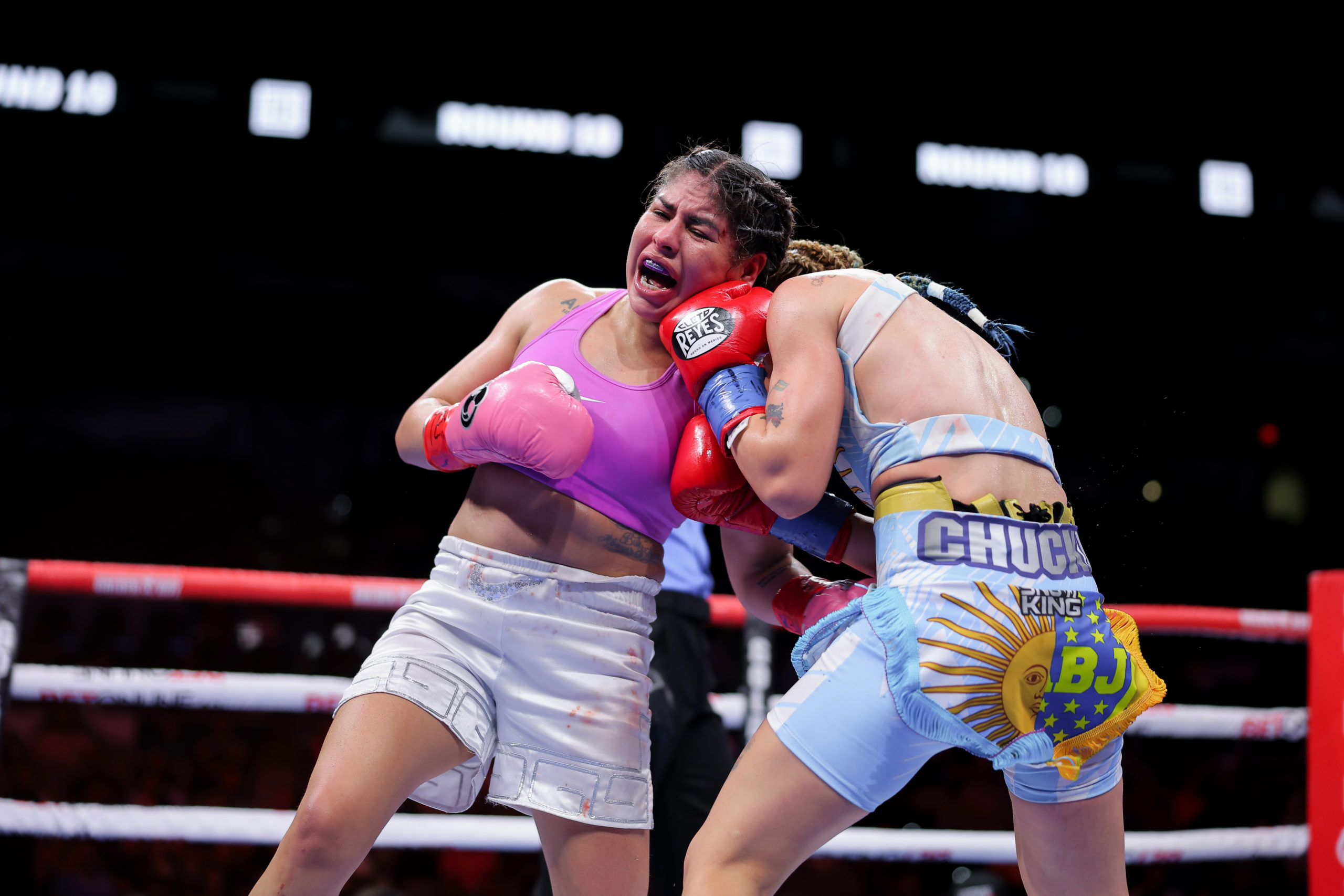 Marlen Esparza Wins Majority Decision Over Gabriela Alaniz - Big Fight
