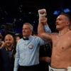 Oleksandr Usyk stops Daniel Dubois