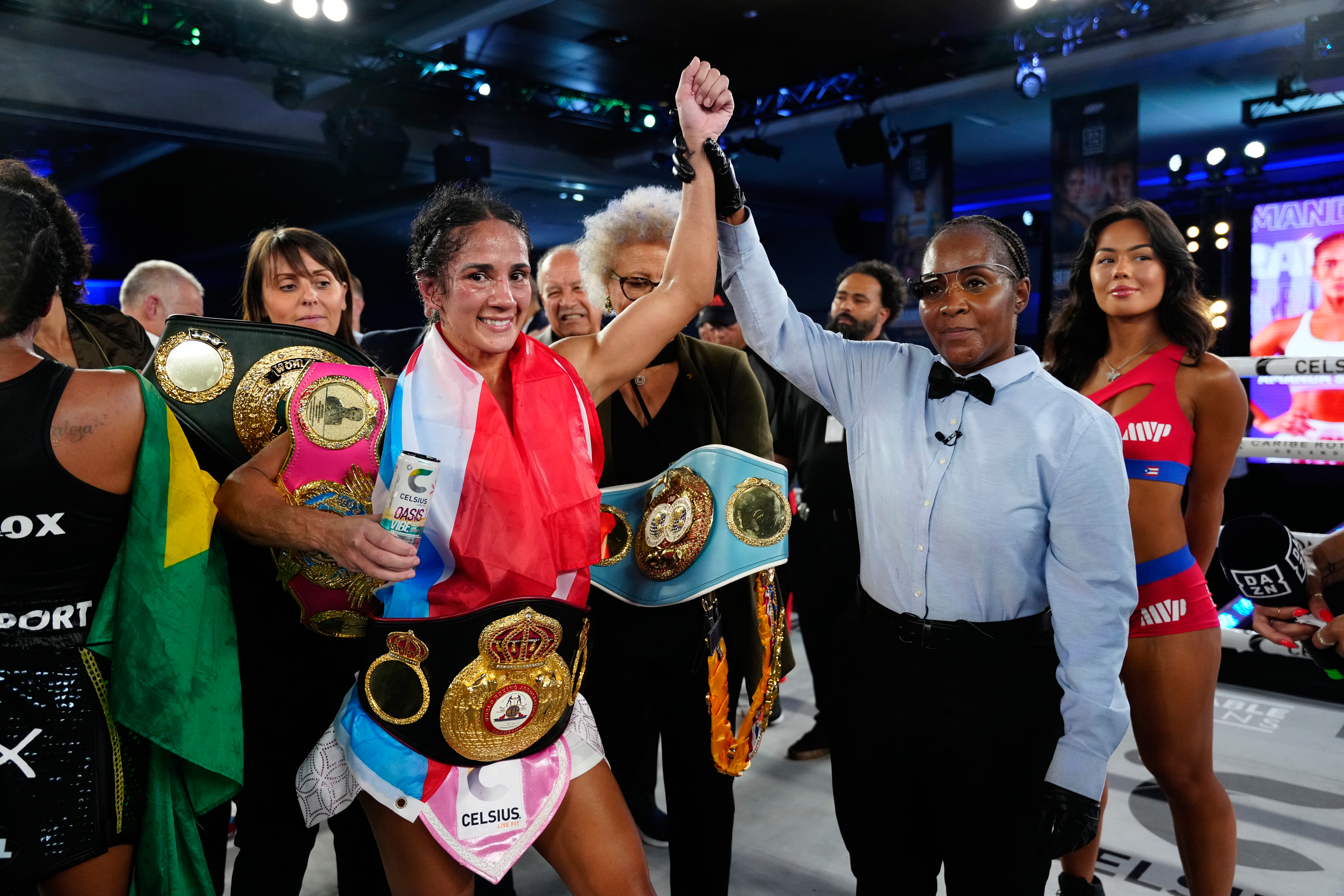 Amanda Serrano vs Danila Ramos 15