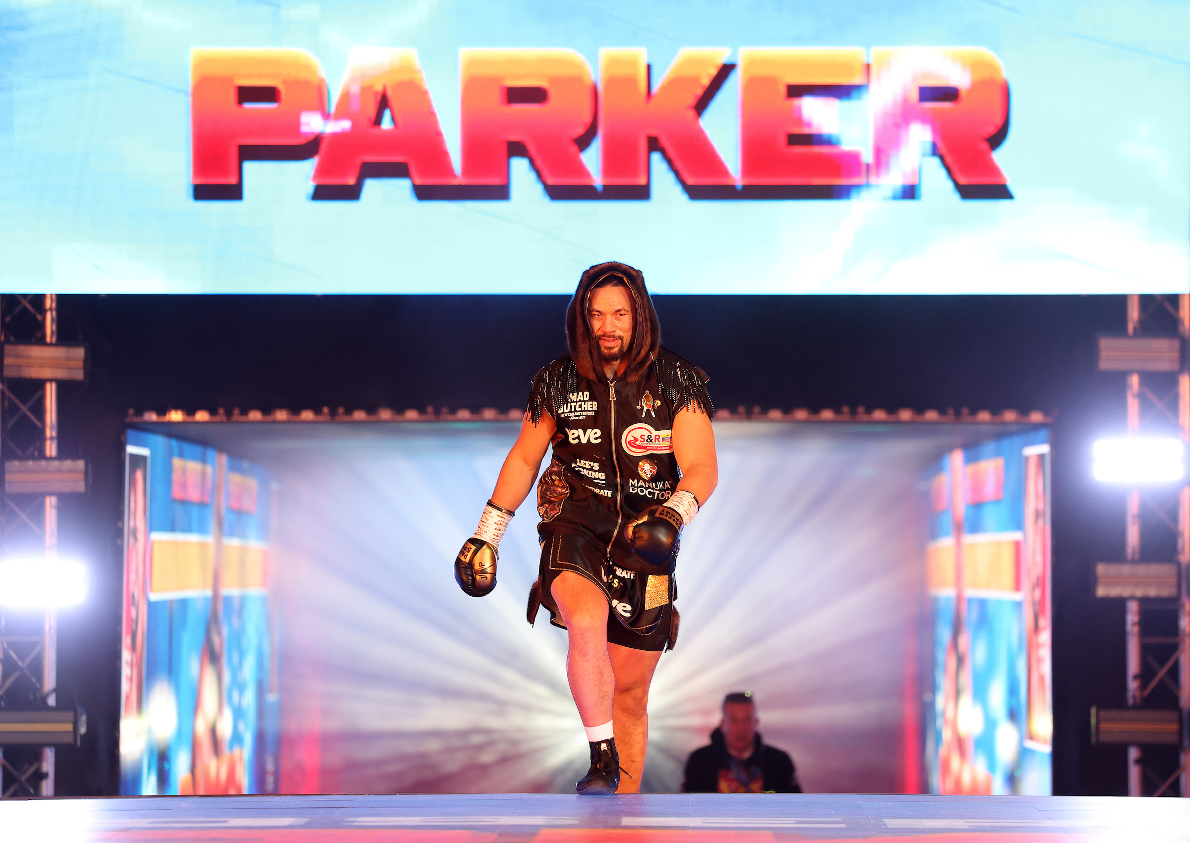 Frank Warren Reveals Latest on Oleksandr Usyk vs Joseph Parker