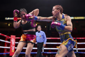 Title Fights From Around the World: Gabriela Alaniz Wins Upset, Yamileth Mercado Retains