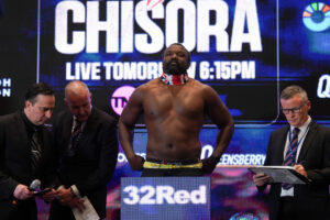 Derek Chisora Gives It His All to Defeat Joe Joyce