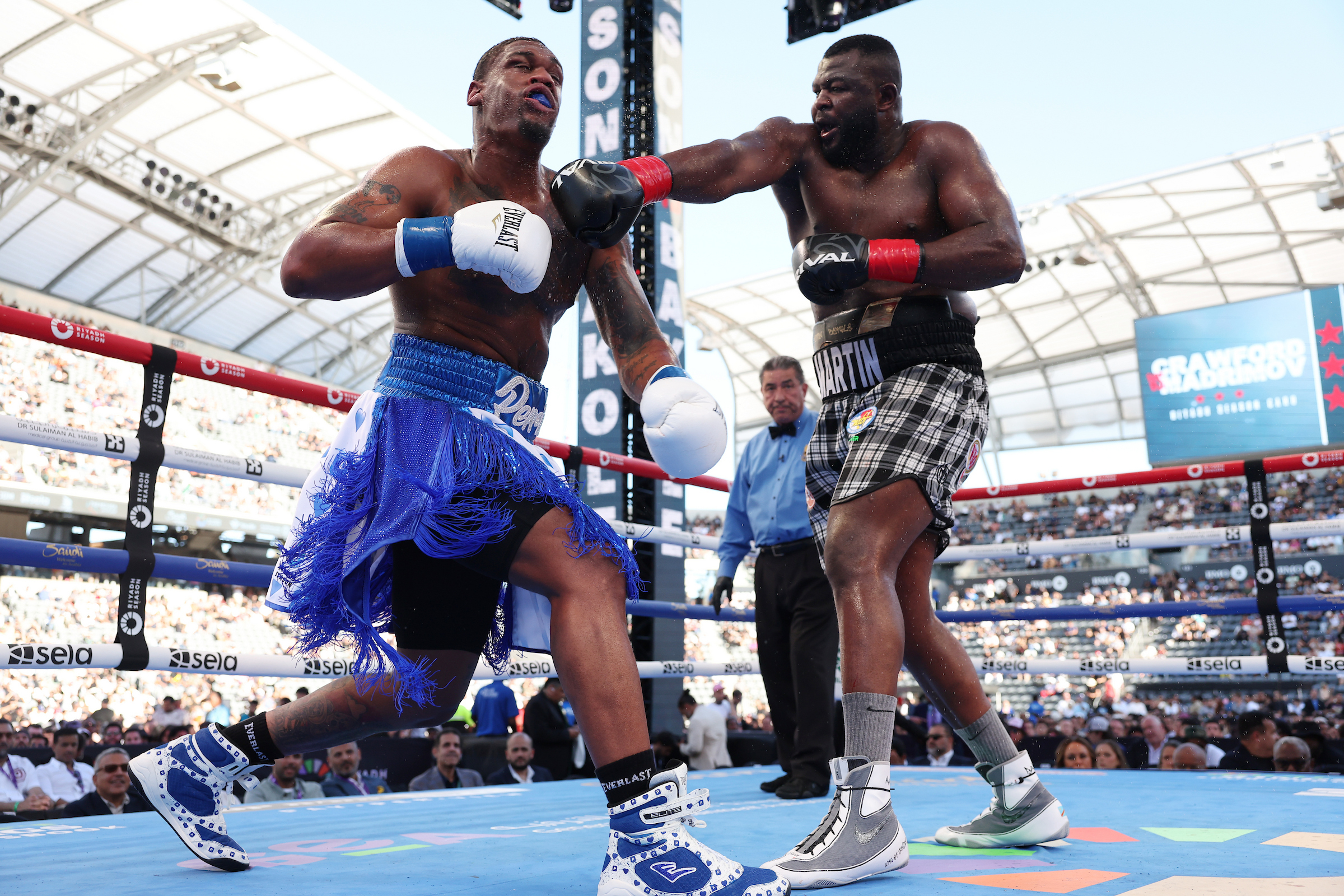 Joseph Parker vs Martin Bakole: Tony Bellew Weighs In