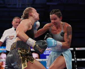 Terri Harper Shows Experience, Defeats Rhiannon Dixon for WBO Lightweight Title