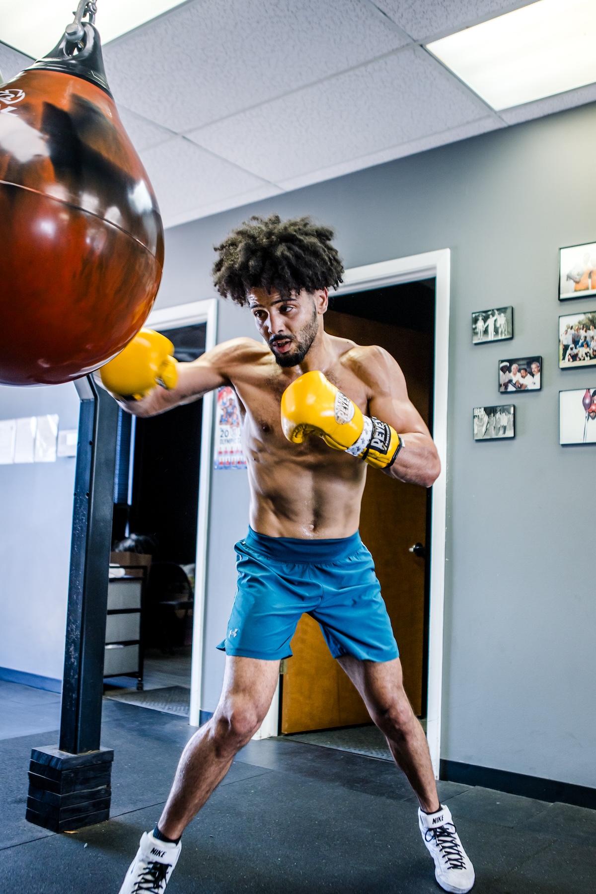 Bakhram Murtazaliev vs. Tim Tszyu: Yoenis Tellez Ready to Shine in Co-Main Event