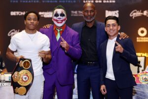 Floyd Schofield vs. René Téllez Girón: Press Conference Quotes and Fight Prediction