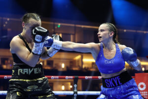 Skye Nicolson Decisions Raven Chapman to Retain Featherweight World Title