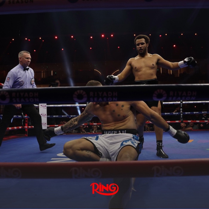 Ex-World Champion: 'Moses Itauma Is a Harder Fight Than Daniel Dubois for Usyk.'