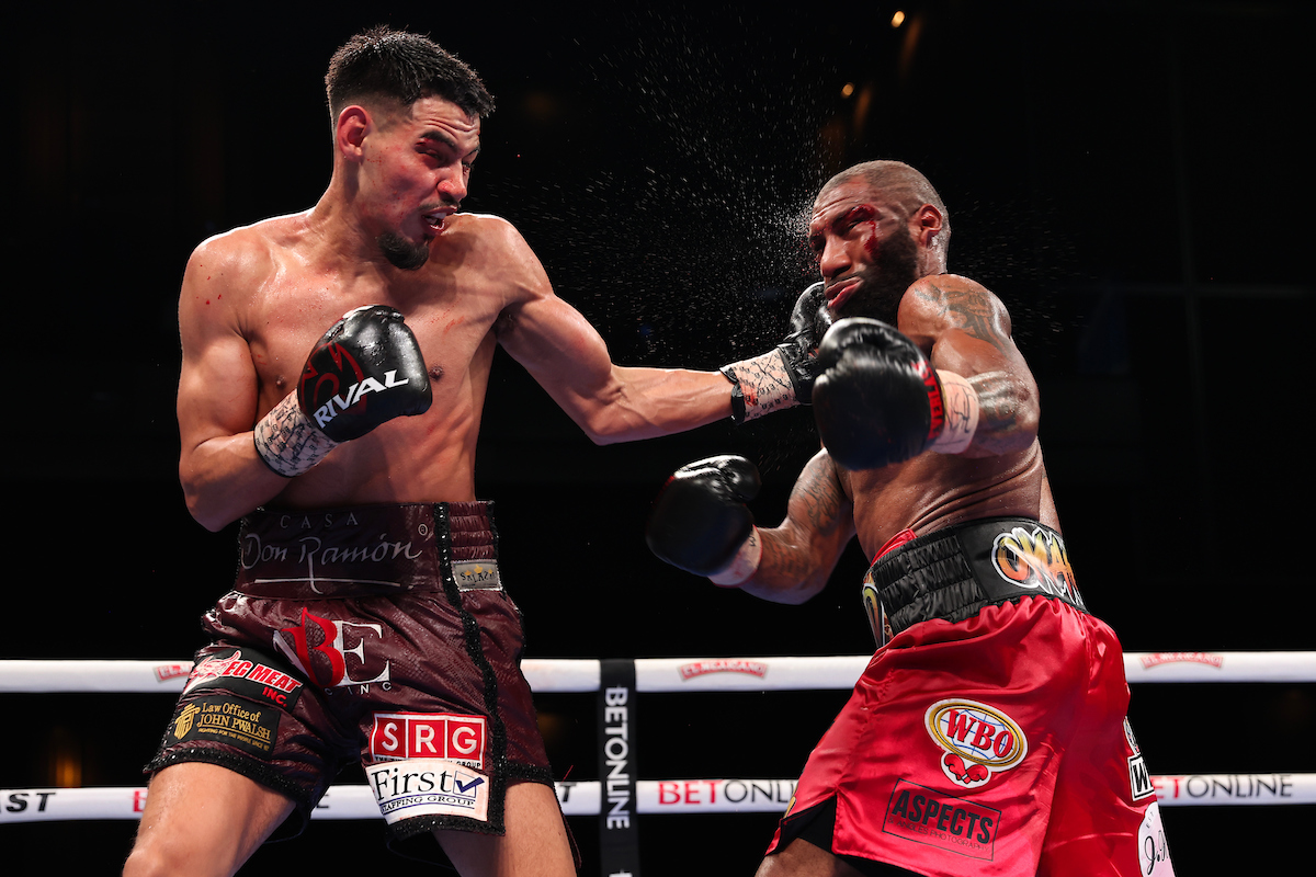 Diego Pacheco Remains Unbeaten Despite Late Steven Nelson Surge