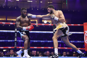 Carlos Adames vs Hamzah Sheeraz Ends in Controversial Decision on February 22