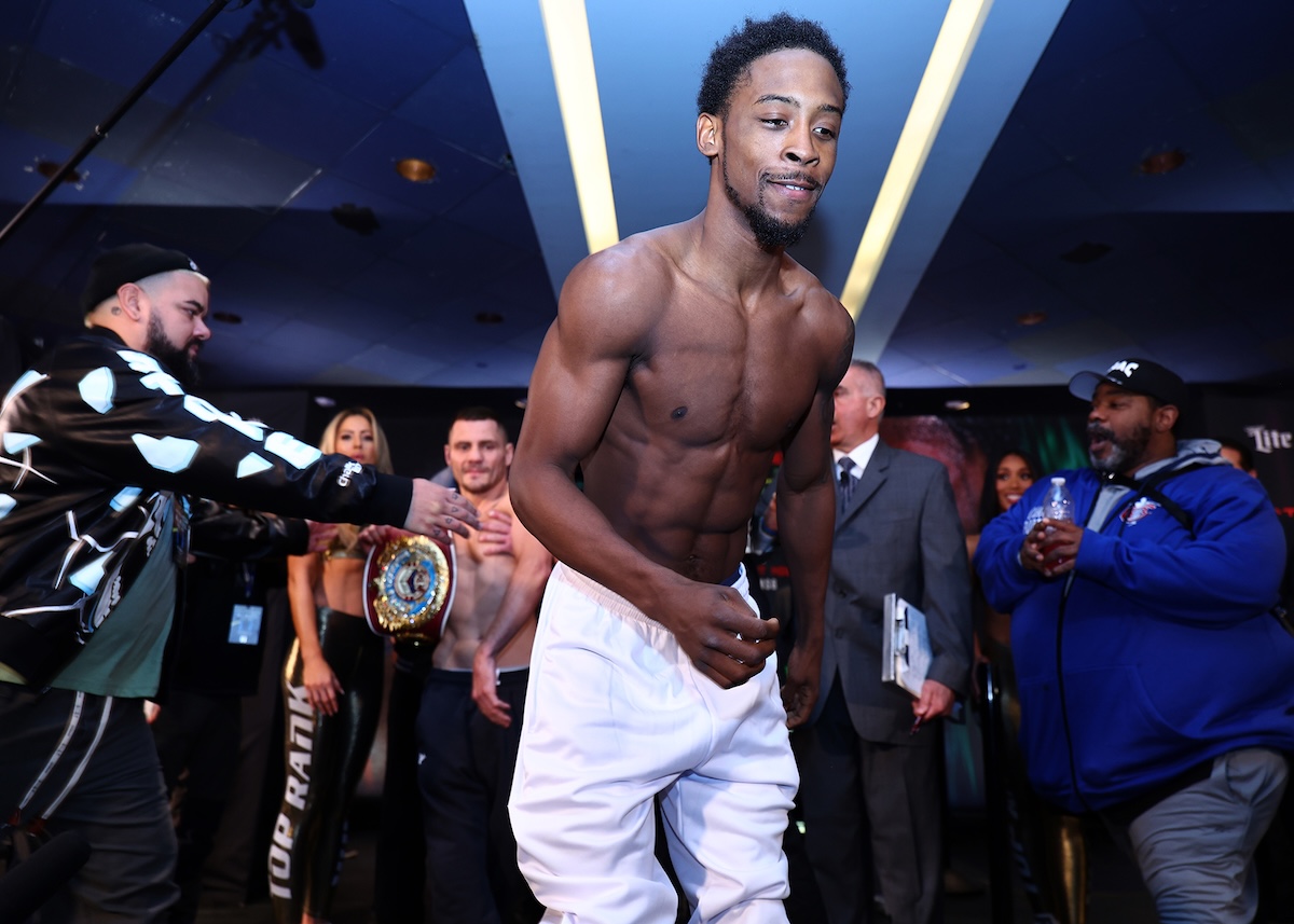 Keyshawn Davis receives high praise from former world champion after Crawford retirement - Keyshawn Davis