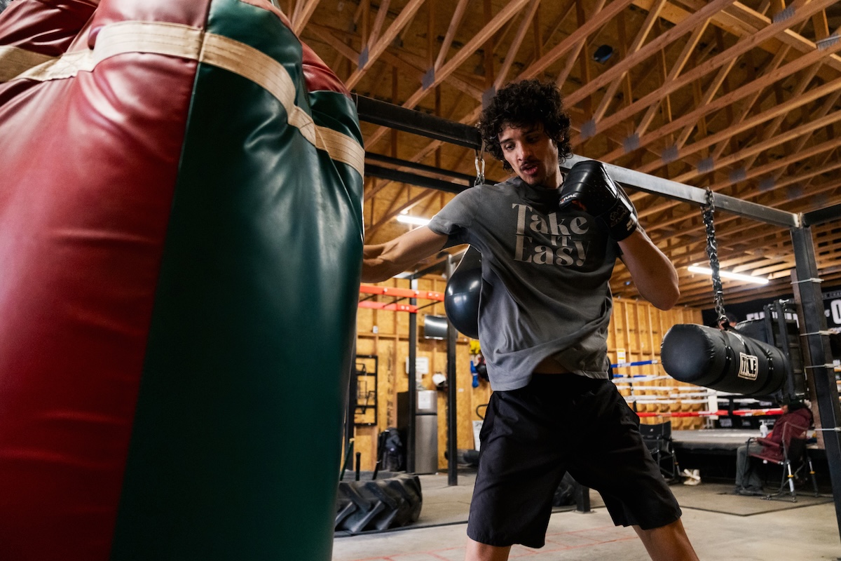 Best Boxing Bets: Sebastian Fundora vs. Chordale Booker & More