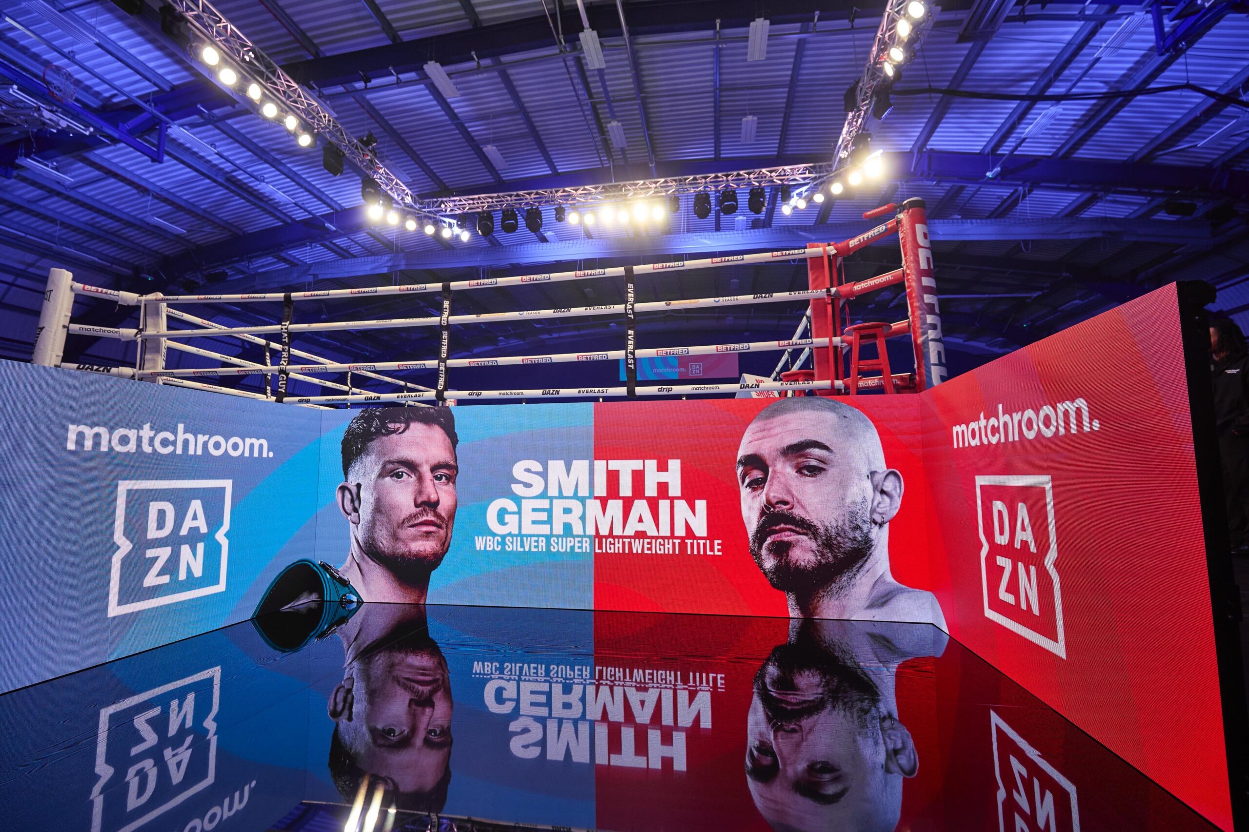 Dalton Smith Punishes Mathieu Germain in Sheffield - Dalton Smith vs Mathieu Germain