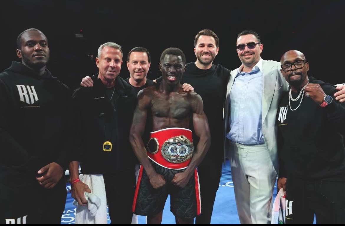 Richardson Hitchins Makes Bold Claims About Kambosos and Teofimo Lopez