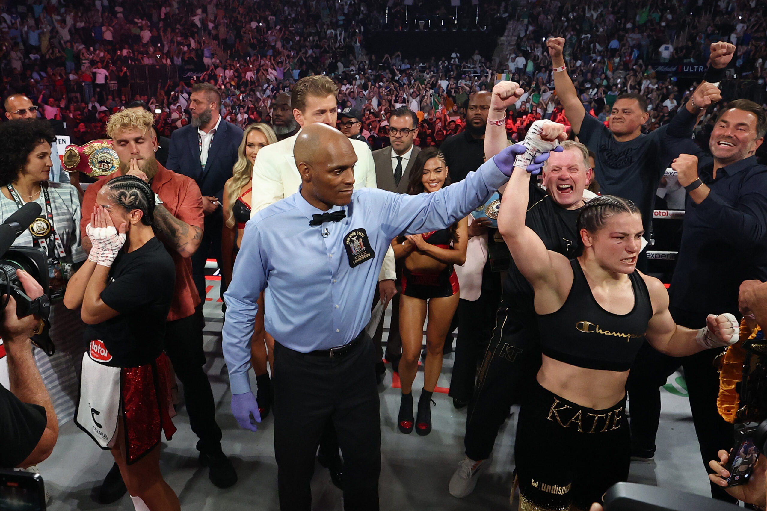 Eddie Hearn Reflects on Katie Taylor Win, 'Baffled' by Draw Scorecard