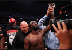 Crawford vs Canelo rematch – Robert Garcia weighs in