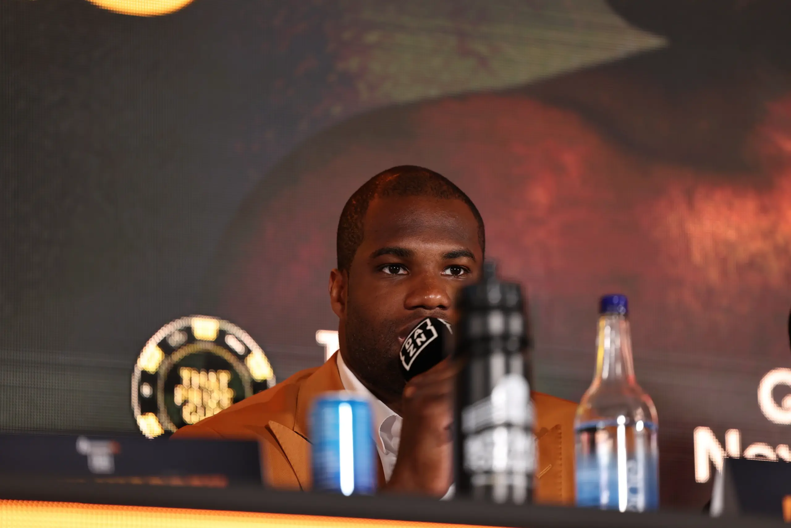 Fabio Wardley vs Daniel Dubois presser for May 9 fight - Dubois talking into mic